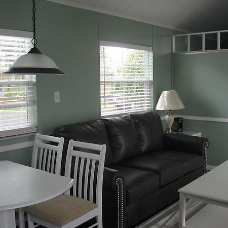 אורלנדו Tropical Palms Premium Two-Bedroom Loft Cottage 77 מראה חיצוני תמונה